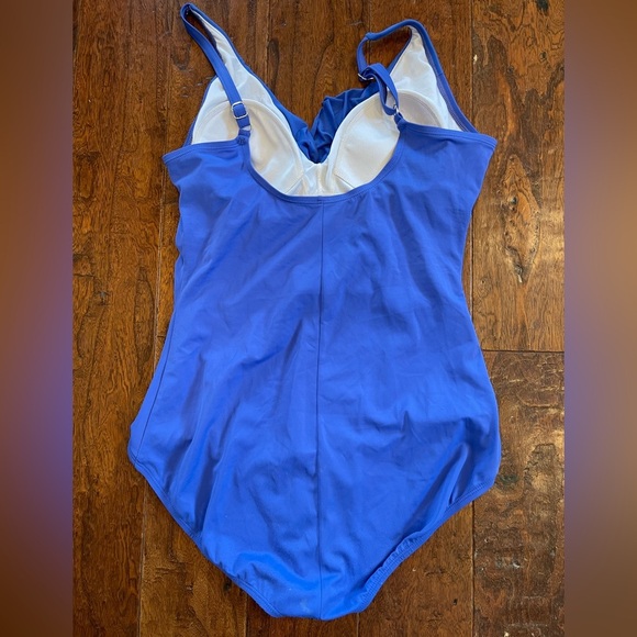 Jantzen Women's 14 One-Piece Cobalt Front Ruffles Swimsuit - Picture 2 of 10